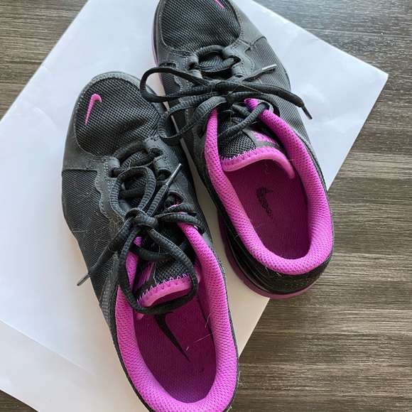 Used sneakers - Picture 3 of 4